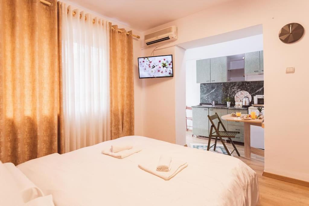 Art Studio Myslym Shyri ติรานา ภายนอก รูปภาพ