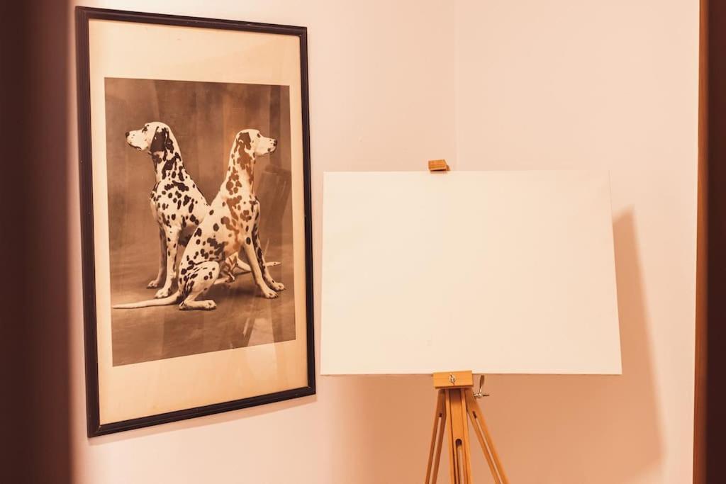 Art Studio Myslym Shyri ติรานา ภายนอก รูปภาพ