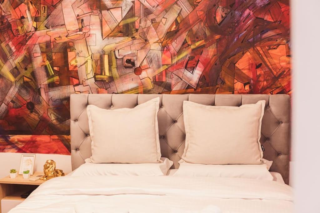 Art Studio Myslym Shyri ติรานา ภายนอก รูปภาพ